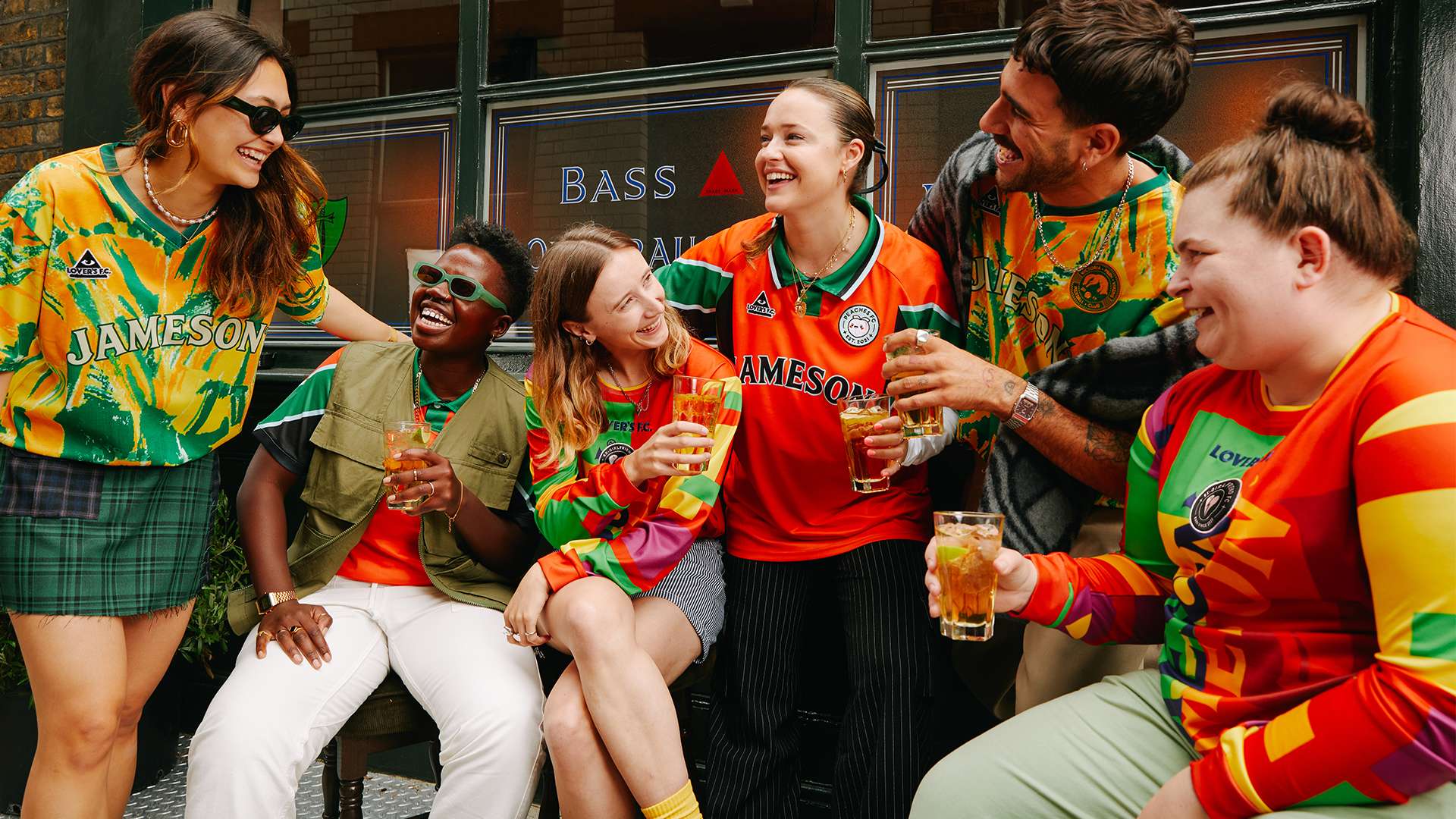 有望凭借全 有望凭借全