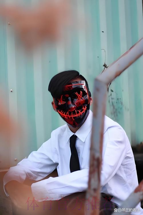 杰威谈戴手套:之前看华盛顿用过,感觉挺酷的,想试试看 杰威谈戴手套:之前看华盛顿用过,感觉挺酷的,想试试看